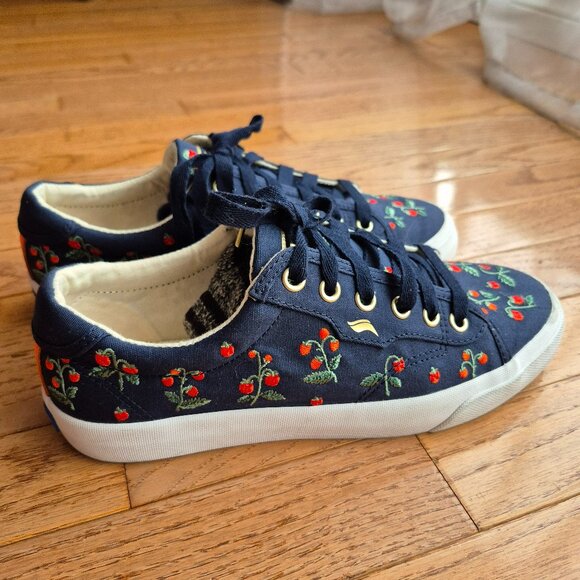 Keds Shoes - KEDS X RIFLE PAPER Co. Crew Kick Mini Strawberries Embroidered Sneaker In Navy 8